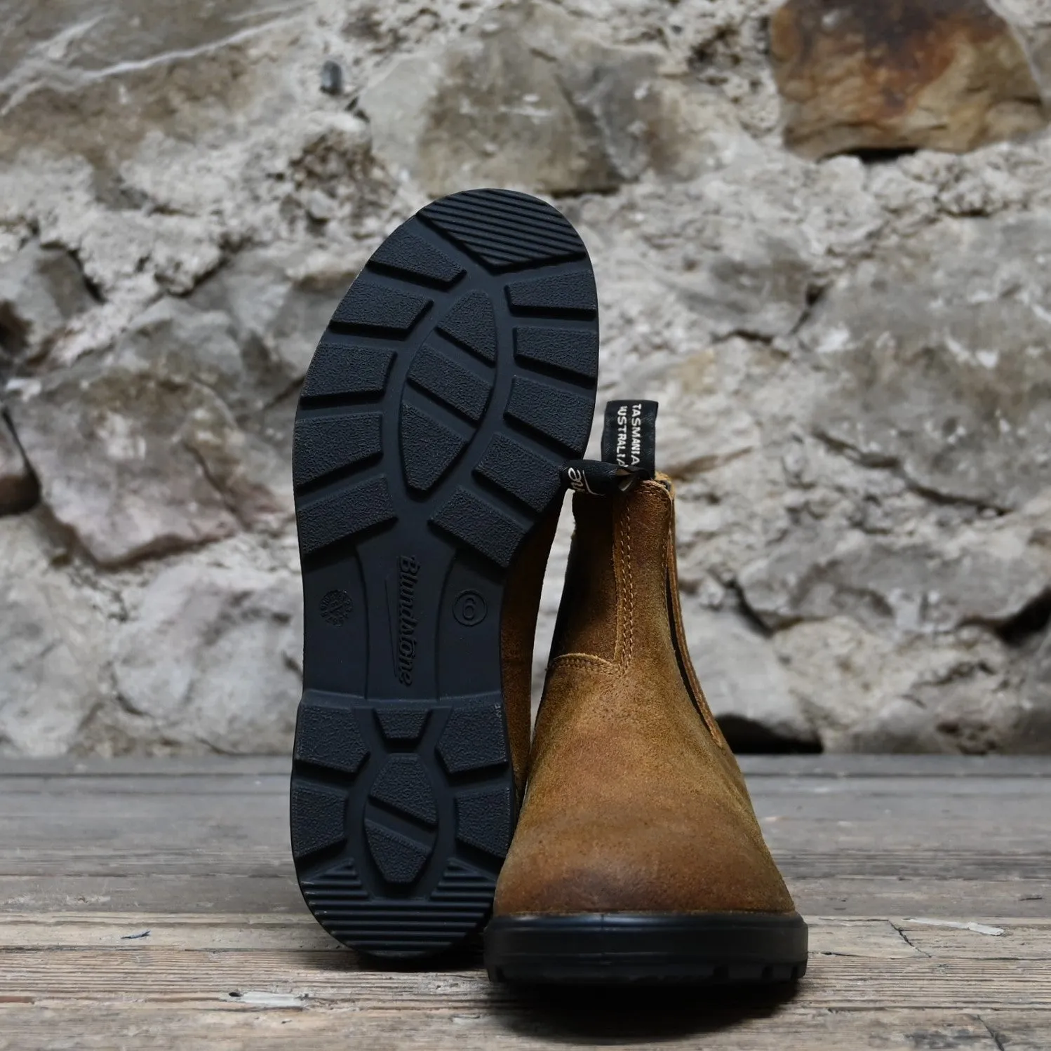 Blundstone Ladies Originals In Suede Tobacco
