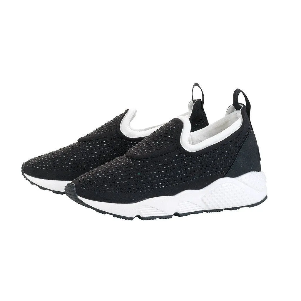 Cara Black Stones