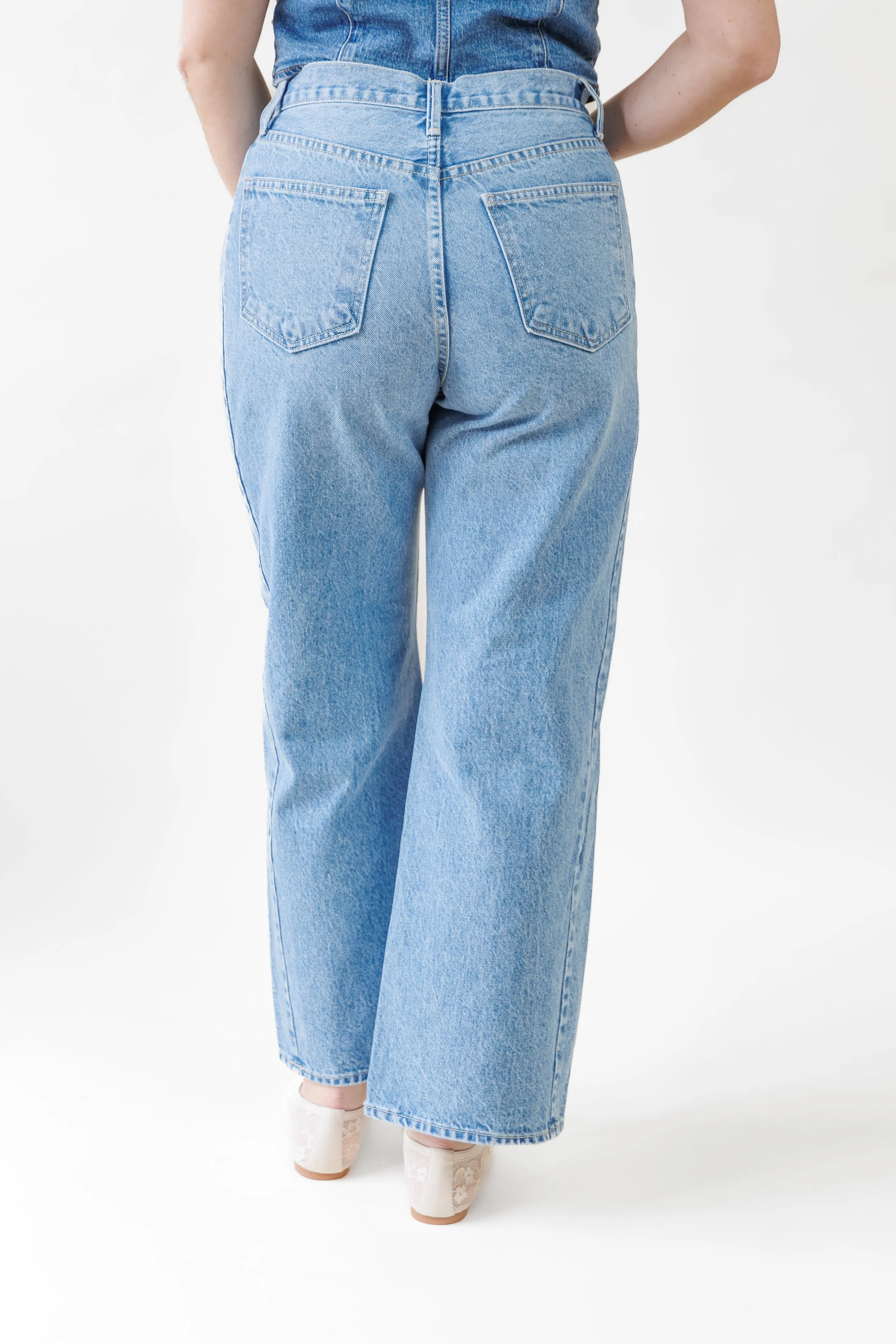 CARRIE RELAXED BARREL JEANS