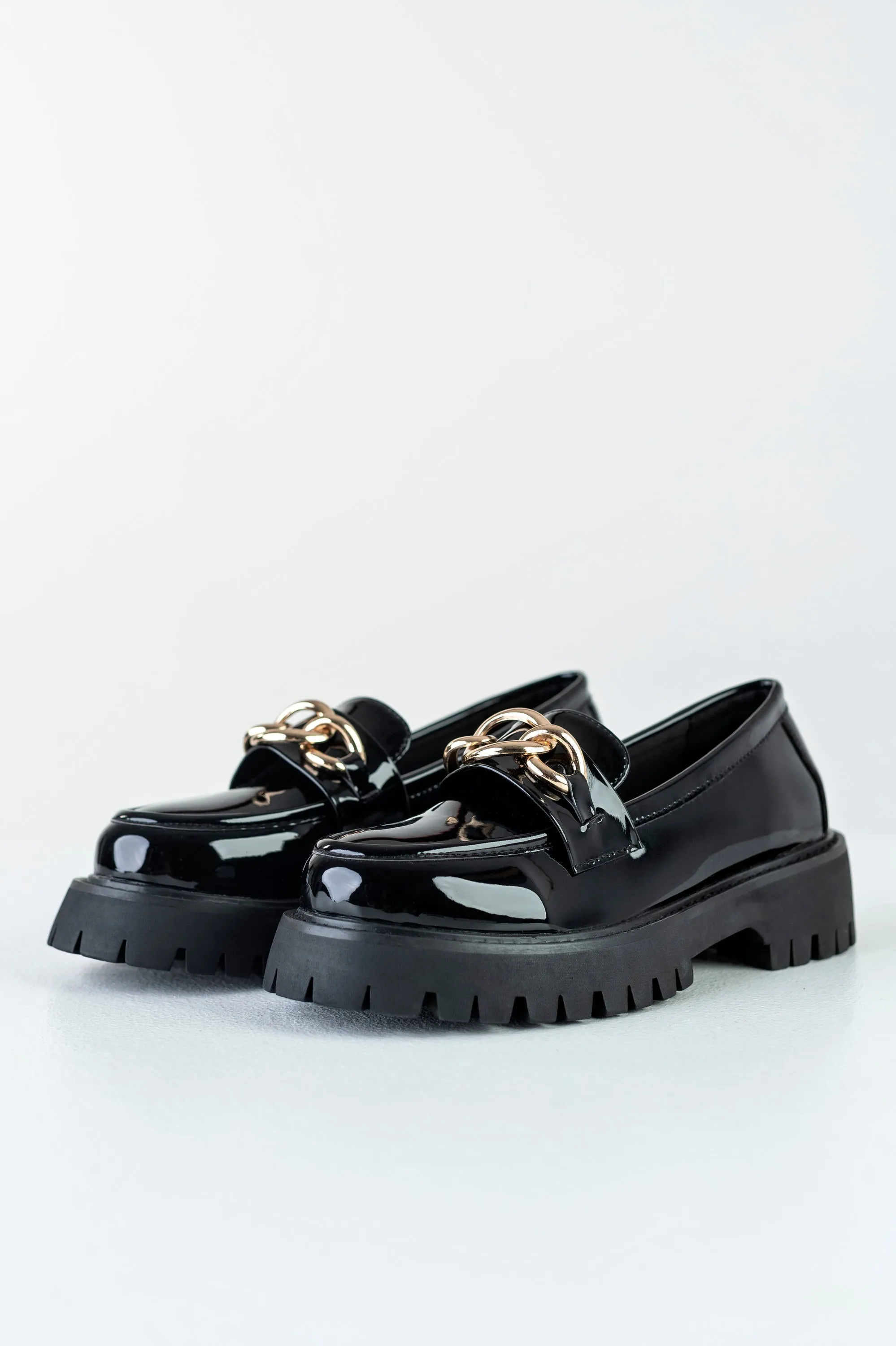 Chunky sole loafers with chain