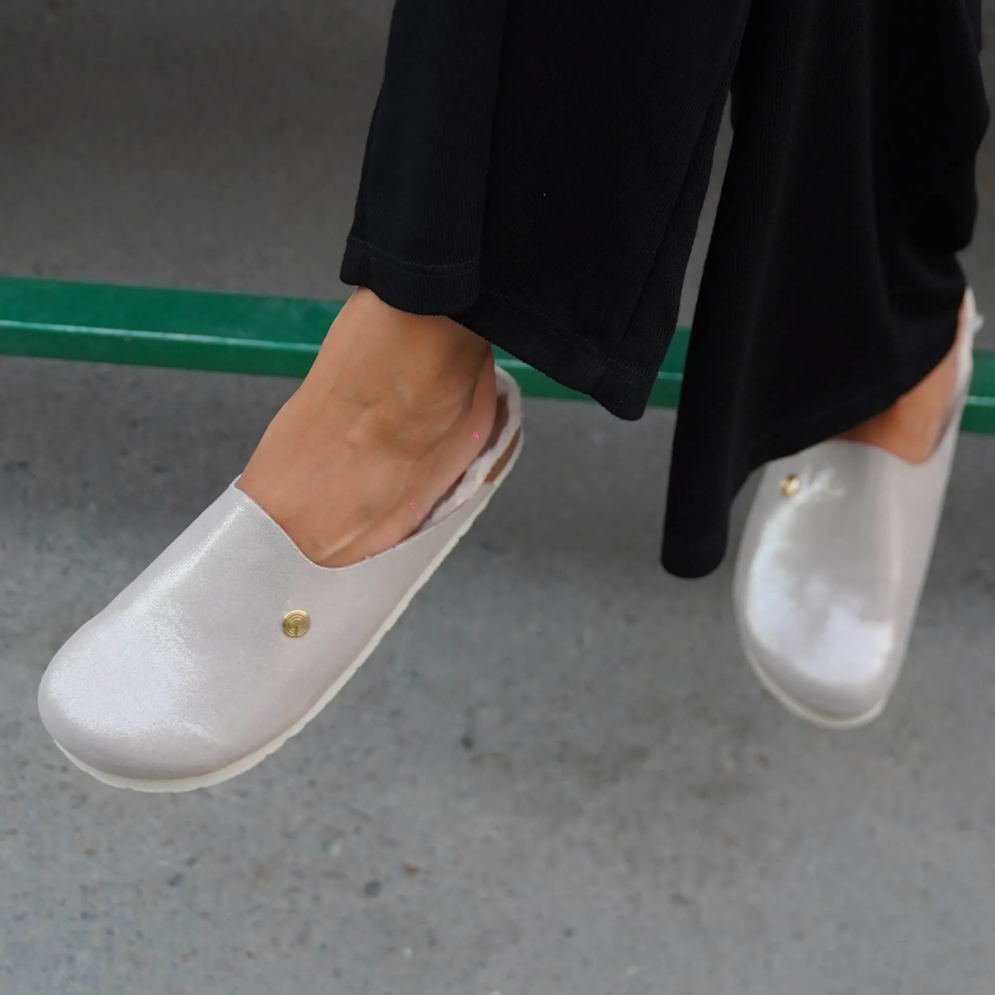 Helsinki Light Beige Slip On