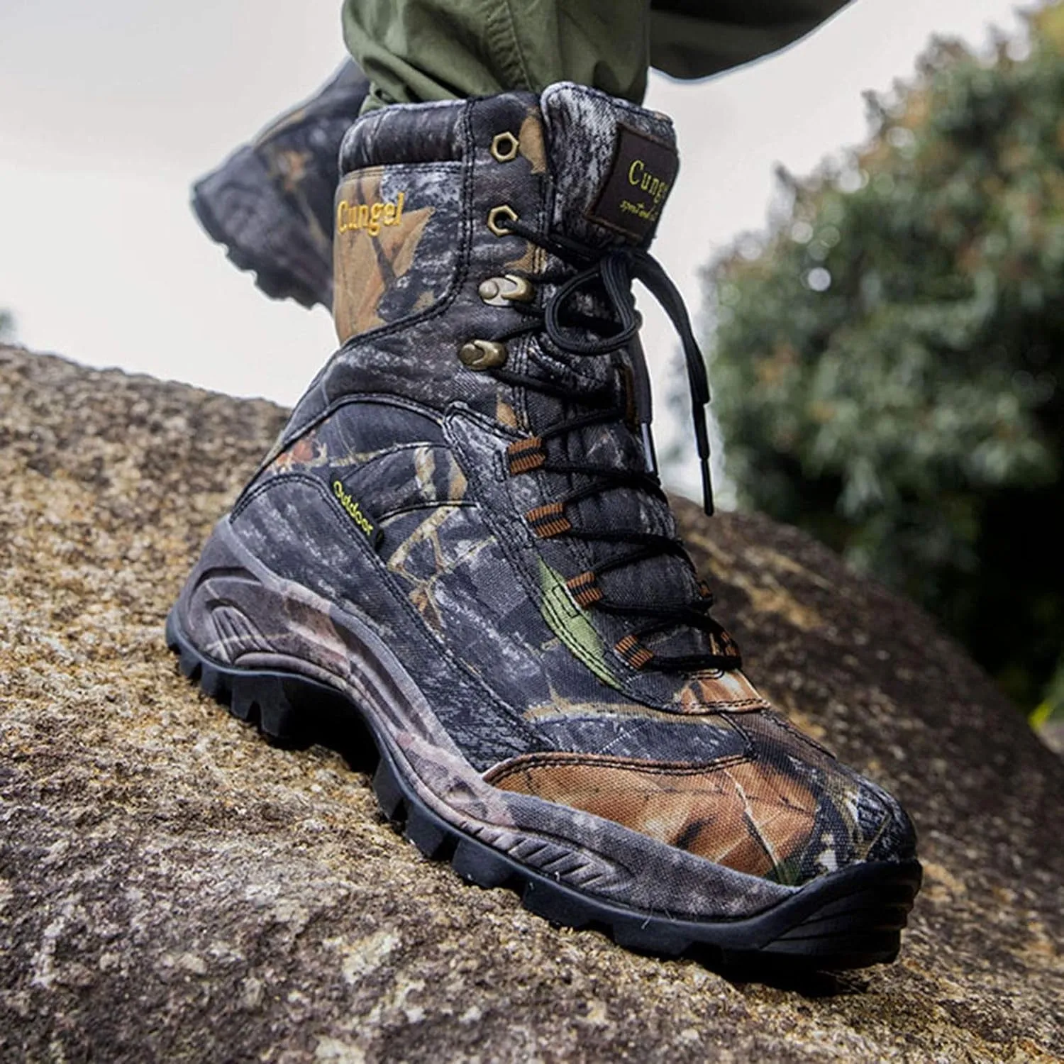Men's Camo Durable Hiking Boots